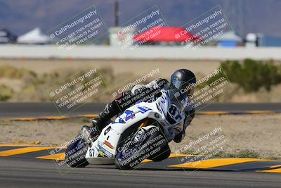 media/Oct-30-2022-CVMA (Sun) [[fb421c3cec]]/Race 10 Supersport Middleweight Shootout/